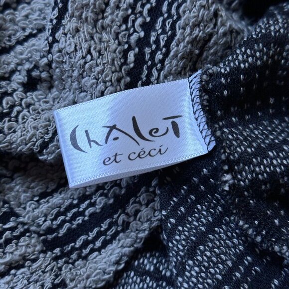 Chalet et Cici Sweater Medium Women Gray Pull On Textured Boucle Knit Round Neck - Picture 7 of 8